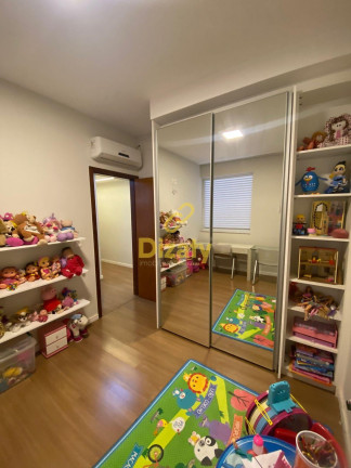 Imagem Casa com 4 Quartos à Venda, 260 m² em Mangabeiras - Sete Lagoas Imagem Casa com 4 Quartos à Venda, 260 m² em Mangabeiras - Sete Lagoas