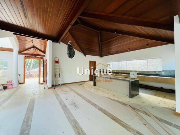 Imagem Casa com 4 Quartos à Venda, 380 m² em Ferradura - Armação Dos Búzios Imagem Casa com 4 Quartos à Venda, 380 m² em Ferradura - Armação Dos Búzios