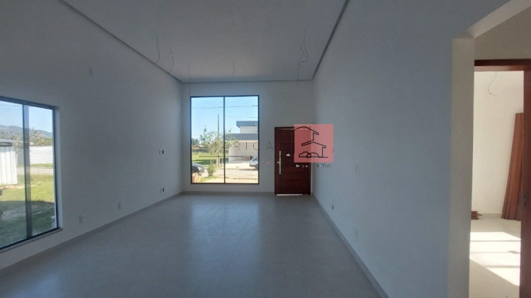 Imagem Casa com 3 Quartos à Venda, 137 m² em Papucaia - Cachoeiras De Macacu