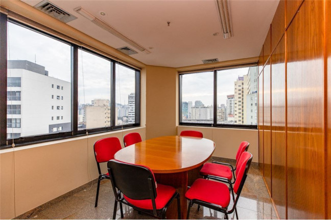 Sala Comercial à Venda, 256 m² em Bela Vista - São Paulo