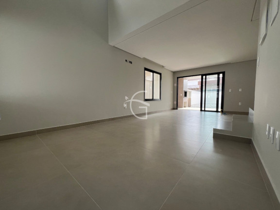 Imagem Casa com 3 Quartos à Venda, 160 m² em Saguaçu - Joinville Imagem Casa com 3 Quartos à Venda, 160 m² em Saguaçu - Joinville
