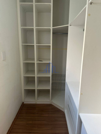 Imagem Casa com 3 Quartos à Venda, 340 m² em Alphaville - Santana De Parnaíba Imagem Casa com 3 Quartos à Venda, 340 m² em Alphaville - Santana De Parnaíba