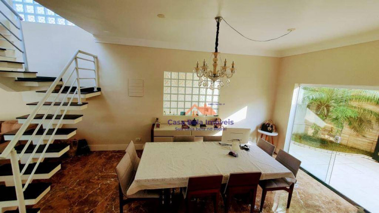Imagem Sobrado com 4 Quartos à Venda, 150 m² em Solemar - Praia Grande Imagem Sobrado com 4 Quartos à Venda, 150 m² em Solemar - Praia Grande
