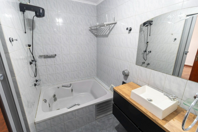 Imagem Casa com 4 Quartos à Venda, 190 m² em Mirandópolis - São Paulo Imagem Casa com 4 Quartos à Venda, 190 m² em Mirandópolis - São Paulo