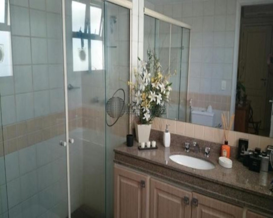 Imagem Imóvel com 4 Quartos à Venda, 200 m² em Boa Viagem - Niterói Imagem Imóvel com 4 Quartos à Venda, 200 m² em Boa Viagem - Niterói