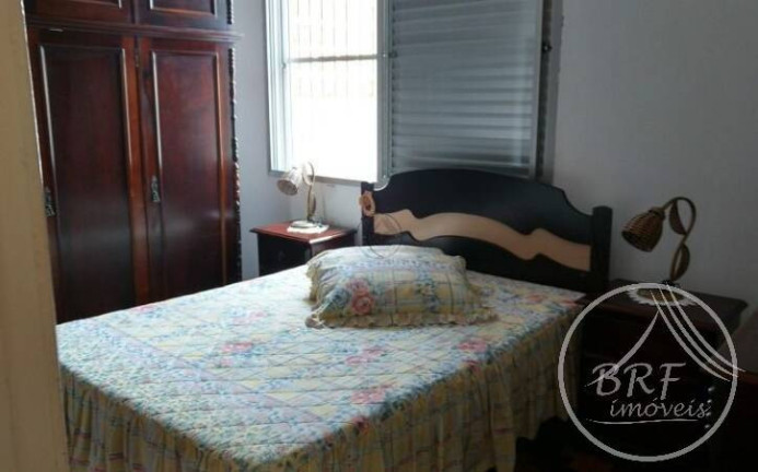 Imagem Casa com 6 Quartos à Venda, 196 m² em Balneário - Florianópolis Imagem Casa com 6 Quartos à Venda, 196 m² em Balneário - Florianópolis