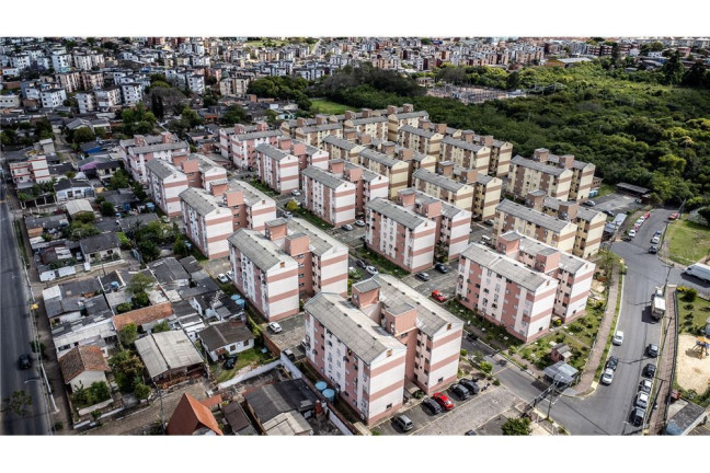 Imagem Imóvel com 2 Quartos à Venda, em Rubem Berta - Porto Alegre Imagem Imóvel com 2 Quartos à Venda, em Rubem Berta - Porto Alegre