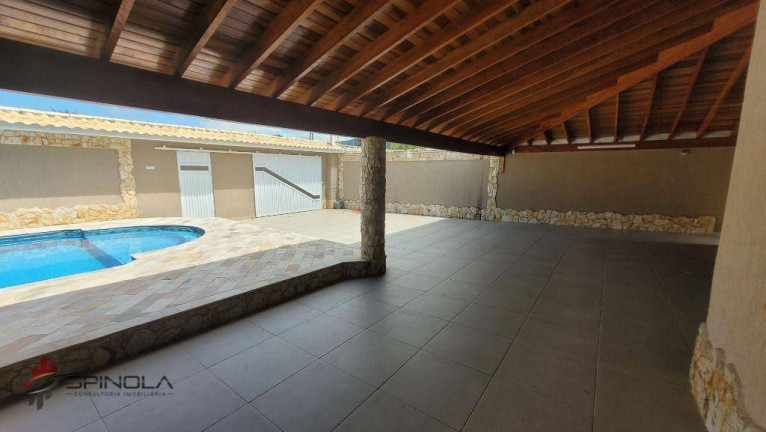 Imagem Sobrado com 5 Quartos à Venda, 262 m² em Balneário Flórida - Praia Grande Imagem Sobrado com 5 Quartos à Venda, 262 m² em Balneário Flórida - Praia Grande