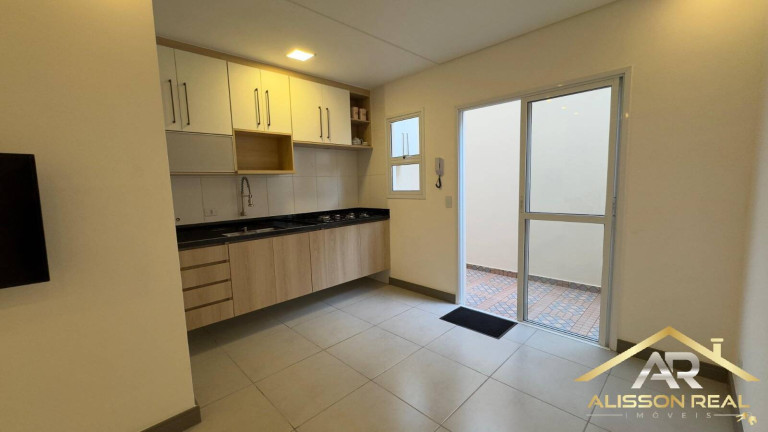 Casa de Condomínio com 2 Quartos à Venda, 60 m² em Jaguaribe - Osasco