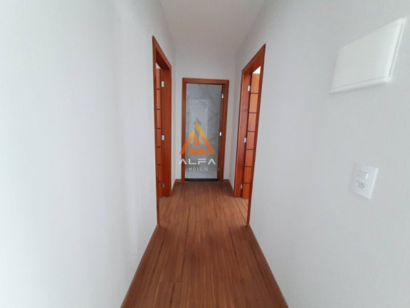 Imagem Casa com 3 Quartos à Venda, 205 m² Imagem Casa com 3 Quartos à Venda, 205 m²