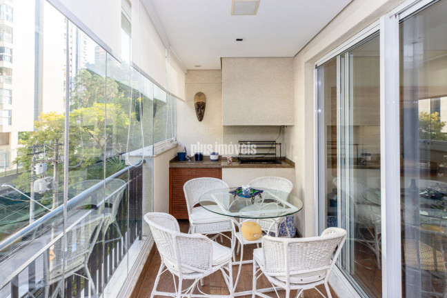 Imagem Apartamento com 2 Quartos à Venda, 129 m² em Real Parque - São Paulo Imagem Apartamento com 2 Quartos à Venda, 129 m² em Real Parque - São Paulo