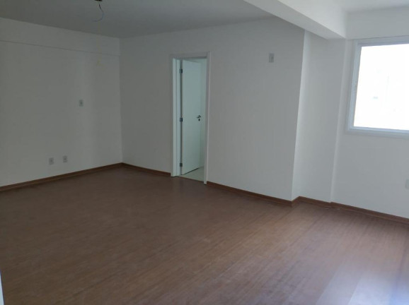 Imagem Flat com 1 Quarto à Venda, 44 m² em Centro - Pelotas Imagem Flat com 1 Quarto à Venda, 44 m² em Centro - Pelotas