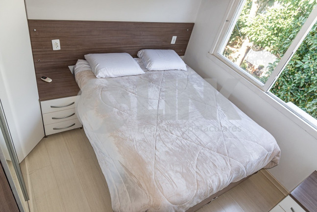 Imagem Imóvel com 2 Quartos à Venda, 111 m² em Santo Antônio - Porto Alegre
