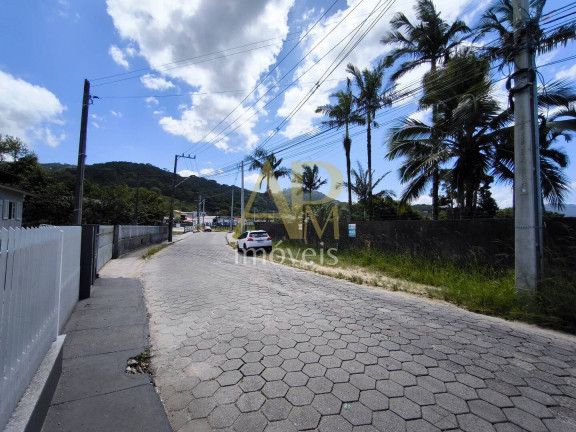 Imagem Terreno à Venda, 460 m² em Fundos - Biguaçu Imagem Terreno à Venda, 460 m² em Fundos - Biguaçu