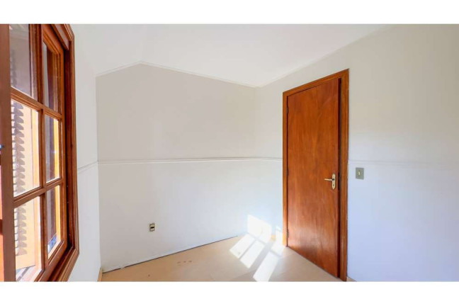 Imagem Casa com 3 Quartos à Venda, em Vila Conceição - Porto Alegre Imagem Casa com 3 Quartos à Venda, em Vila Conceição - Porto Alegre