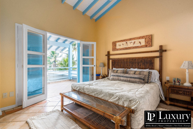 Imagem Casa de Condomínio com 5 Quartos à Venda, em Lagoinha - Ubatuba Imagem Casa de Condomínio com 5 Quartos à Venda, em Lagoinha - Ubatuba