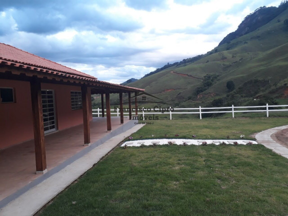 Imagem Imóvel com 2 Quartos à Venda, 193.600 m² em Biguá - Delfim Moreira Imagem Imóvel com 2 Quartos à Venda, 193.600 m² em Biguá - Delfim Moreira