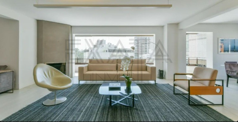 Imóvel com 3 Quartos à Venda, 209 m² em Vila Nova Conceição - São Paulo