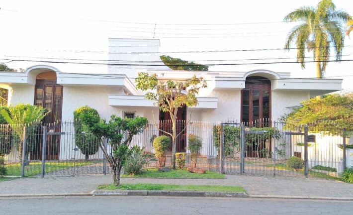Casa com 6 Quartos à Venda, 572 m² em Jardim Guedala - São Paulo
