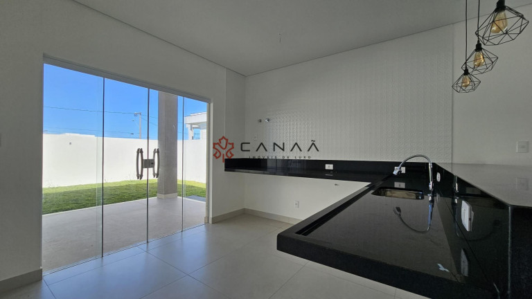 Imagem Casa de Condomínio com 3 Quartos à Venda, 168 m² em Peró - Cabo Frio Imagem Casa de Condomínio com 3 Quartos à Venda, 168 m² em Peró - Cabo Frio