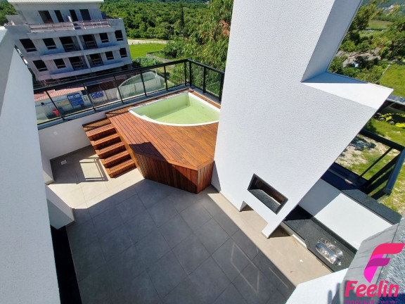 Imagem Cobertura com 2 Quartos à Venda, 120 m² em Pântano Do Sul - Florianópolis Imagem Cobertura com 2 Quartos à Venda, 120 m² em Pântano Do Sul - Florianópolis