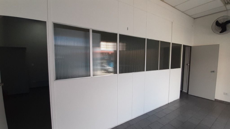 Imagem Sala Comercial para Alugar, 77 m² em Centro - Poá Imagem Sala Comercial para Alugar, 77 m² em Centro - Poá
