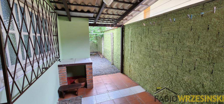 Imagem Sobrado com 4 Quartos para Alugar, 200 m² em Anita Garibaldi - Joinville Imagem Sobrado com 4 Quartos para Alugar, 200 m² em Anita Garibaldi - Joinville