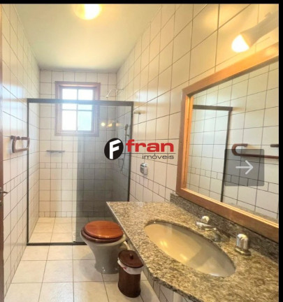 Imagem Casa com 4 Quartos à Venda, 297 m² em Córrego Grande - Florianópolis