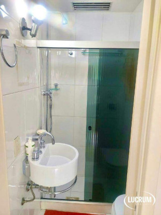 Imagem Apartamento com 2 Quartos à Venda, 74 m² em Laranjeiras - Rio De Janeiro Imagem Apartamento com 2 Quartos à Venda, 74 m² em Laranjeiras - Rio De Janeiro