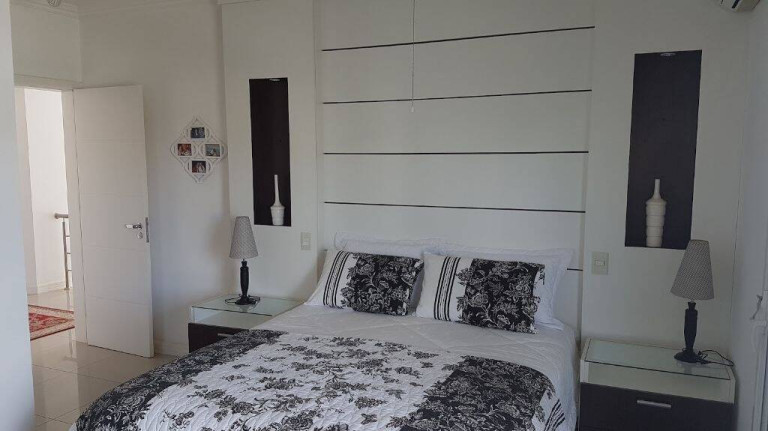 Imagem Casa com 6 Quartos à Venda, 354 m² em Capão Da Canoa
