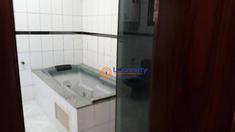 Imagem Sobrado com 3 Quartos à Venda, 224 m² em Suíssa - Ribeirão Pires Imagem Sobrado com 3 Quartos à Venda, 224 m² em Suíssa - Ribeirão Pires