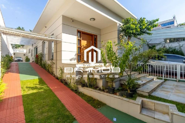 Casa com 4 Quartos à Venda, 265 m² em Planalto Paulista - São Paulo