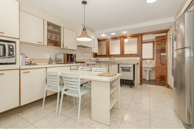 Imagem Apartamento com 4 Quartos à Venda, 191 m² em Mont Serrat - Porto Alegre Imagem Apartamento com 4 Quartos à Venda, 191 m² em Mont Serrat - Porto Alegre