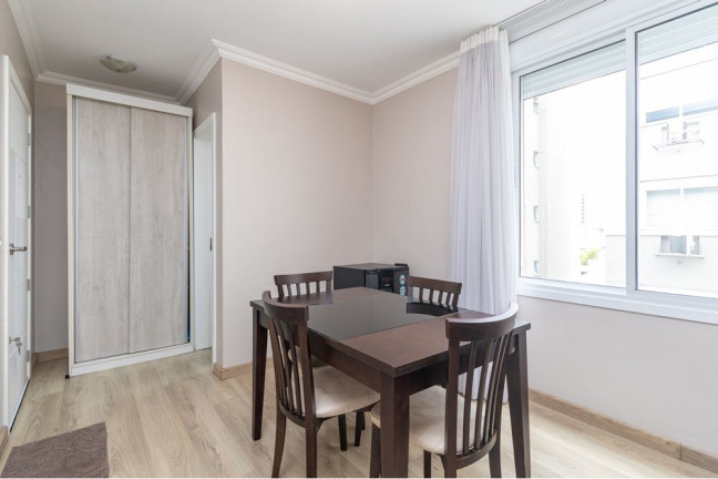 Imagem Imóvel com 2 Quartos à Venda, 85 m² em Menino Deus - Porto Alegre Imagem Imóvel com 2 Quartos à Venda, 85 m² em Menino Deus - Porto Alegre