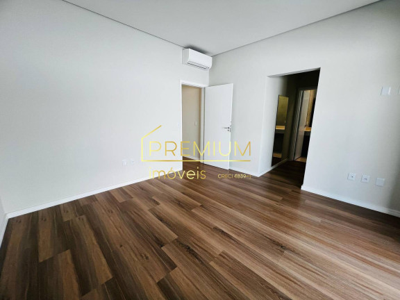 Imagem Casa com 3 Quartos à Venda, 250 m² em Jardim Ermida I - Jundiaí Imagem Casa com 3 Quartos à Venda, 250 m² em Jardim Ermida I - Jundiaí