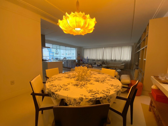 Imagem Apartamento com 4 Quartos à Venda, 160 m² em Centro - Itapema