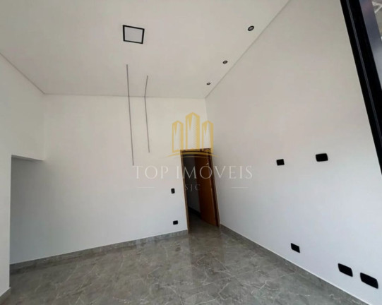 Casa com 3 Quartos à Venda, 130 m² em Vila Das Flores - São José Dos Campos