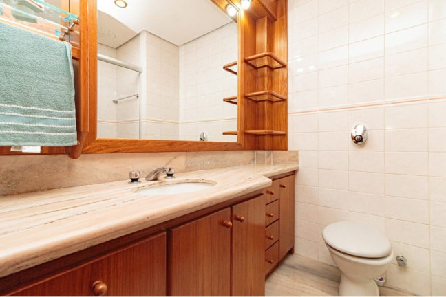 Imagem Cobertura com 3 Quartos à Venda, 290 m² em Moinhos De Vento - Porto Alegre Imagem Cobertura com 3 Quartos à Venda, 290 m² em Moinhos De Vento - Porto Alegre