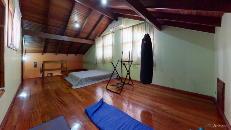 Imagem Casa com 3 Quartos à Venda,  em Parque Dos Maias - Porto Alegre