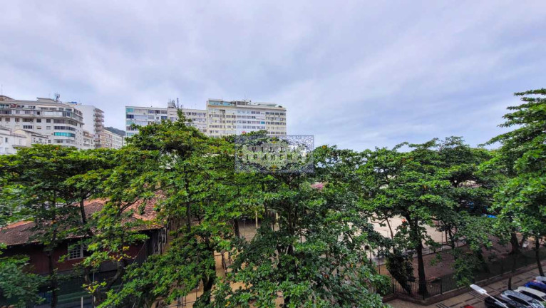 Imagem Apartamento com 3 Quartos à Venda, 130 m² em Copacabana - Rio De Janeiro