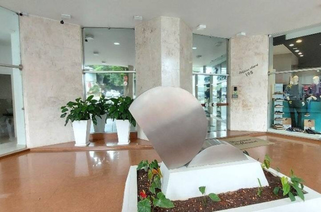 Imagem Apartamento com 1 Quarto à Venda, 38 m² em Centro - Florianópolis Imagem Apartamento com 1 Quarto à Venda, 38 m² em Centro - Florianópolis