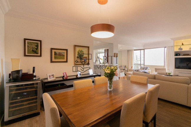 Imagem Apartamento com 4 Quartos à Venda, 180 m² em Moema - São Paulo Imagem Apartamento com 4 Quartos à Venda, 180 m² em Moema - São Paulo