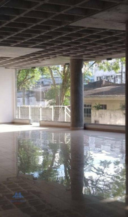 Imagem Loja à Venda ou Locação, 370 m² em Agronômica - Florianópolis Imagem Loja à Venda ou Locação, 370 m² em Agronômica - Florianópolis