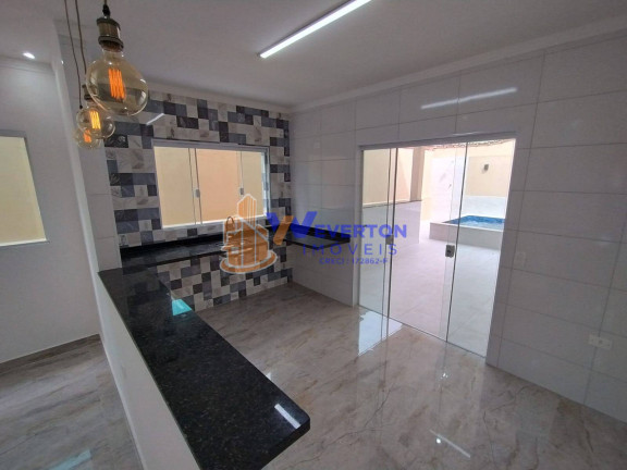 Imagem Casa com 3 Quartos à Venda, 180 m² em Vila Seabra - Mongaguá Imagem Casa com 3 Quartos à Venda, 180 m² em Vila Seabra - Mongaguá