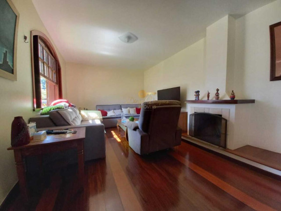 Imagem Casa com 3 Quartos à Venda, 171 m² em Várzea - Teresópolis Imagem Casa com 3 Quartos à Venda, 171 m² em Várzea - Teresópolis