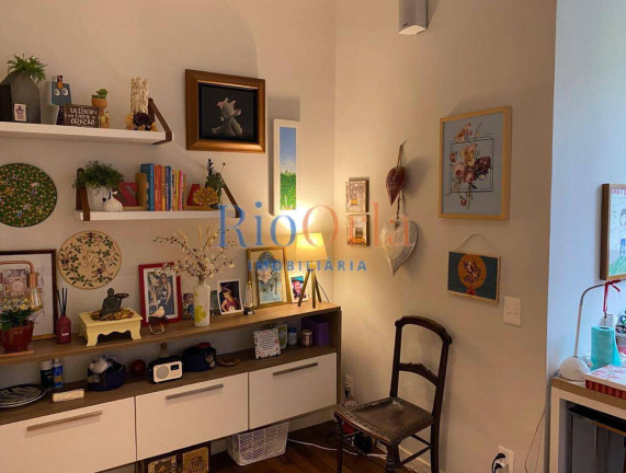 Imagem Apartamento com 4 Quartos à Venda, 180 m² em Barra Da Tijuca - Rio De Janeiro
