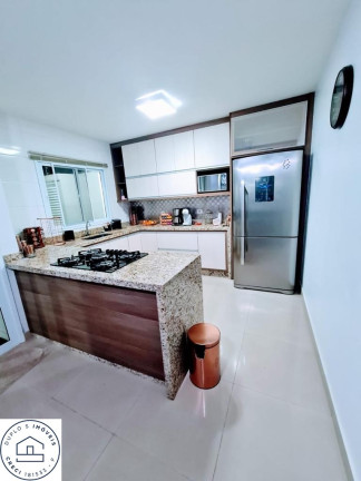 Imagem Casa com 3 Quartos à Venda, 170 m² em Laranjeiras - Caieiras Imagem Casa com 3 Quartos à Venda, 170 m² em Laranjeiras - Caieiras