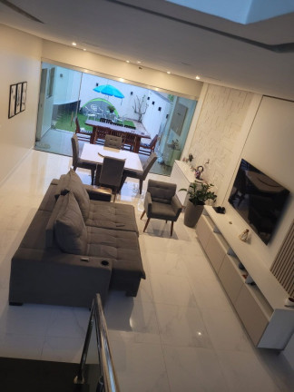 Imagem Casa com 3 Quartos à Venda, 200 m² em Ponta Negra - Manaus Imagem Casa com 3 Quartos à Venda, 200 m² em Ponta Negra - Manaus