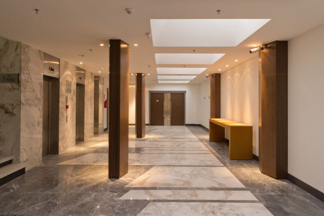Imagem Sala Comercial à Venda, 939 m² em Centro - Curitiba