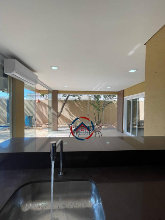 Imagem Casa com 4 Quartos à Venda, 458 m² em Ribeirão Do Lipa - Cuiabá Imagem Casa com 4 Quartos à Venda, 458 m² em Ribeirão Do Lipa - Cuiabá